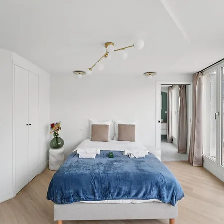 Lavie Maison Spacious With Terrace Apartment