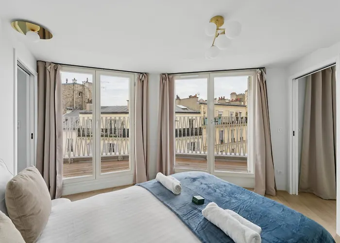 Lavie Maison Spacious With Terrace *